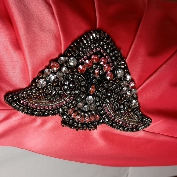 Eliza J Satin One Shoulder Rhinestone Formal Mini Dress Size 6. NWT - Picture 4 of 9